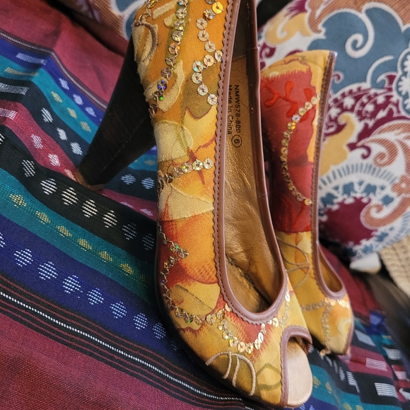 Naughty Monkey colourful heels - Picture 2 of 14